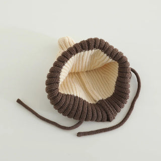 Knitted Swan Beanie Hat - RYAN AND REMI