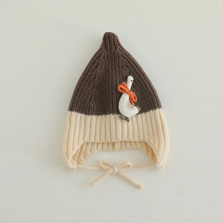 Knitted Swan Beanie Hat - RYAN AND REMI