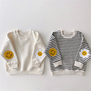 Daisy Smile Pullover - RYAN AND REMI